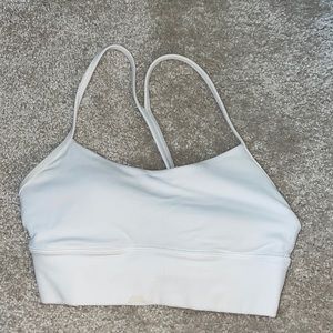 Lululemon Flow Y Nulu bra